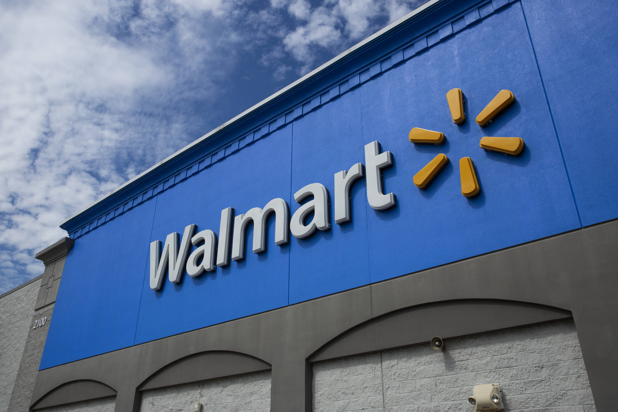 Walmart-employee-mortgages-Arkansas